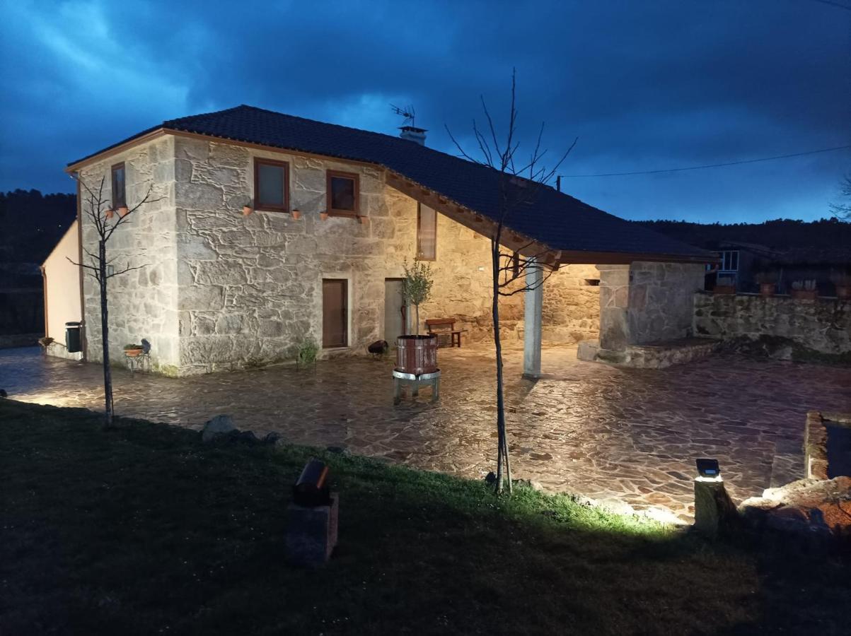 Albergue Aldea Da Pedreira Teo Exteriér fotografie
